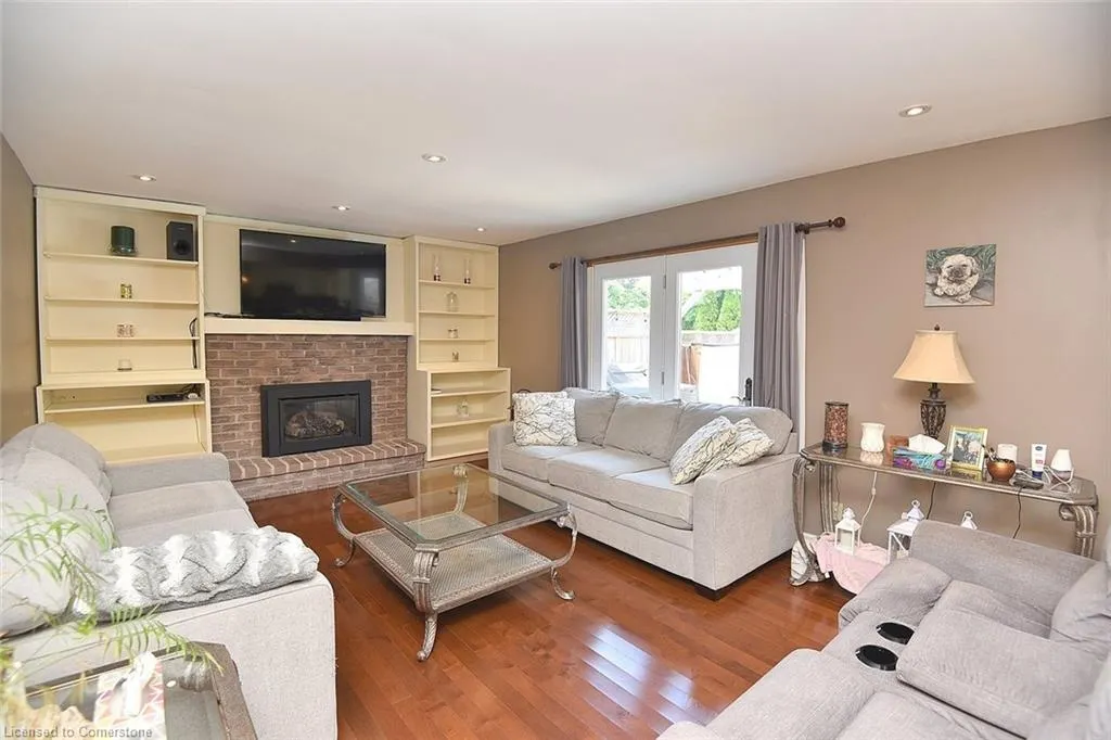 3 Suter Crescent