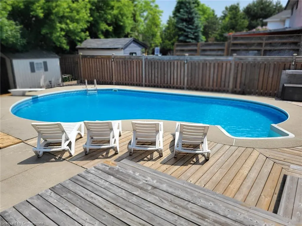 3 Suter Crescent