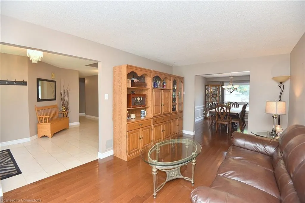 3 Suter Crescent