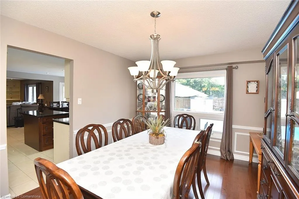 3 Suter Crescent