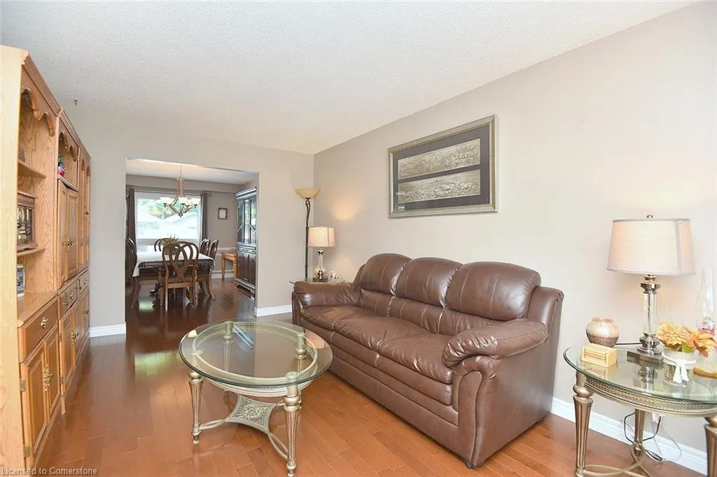 3 Suter Crescent