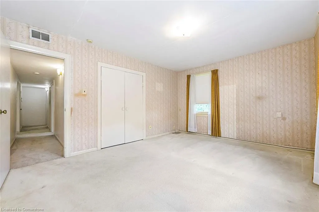18 Sullivan's Lane