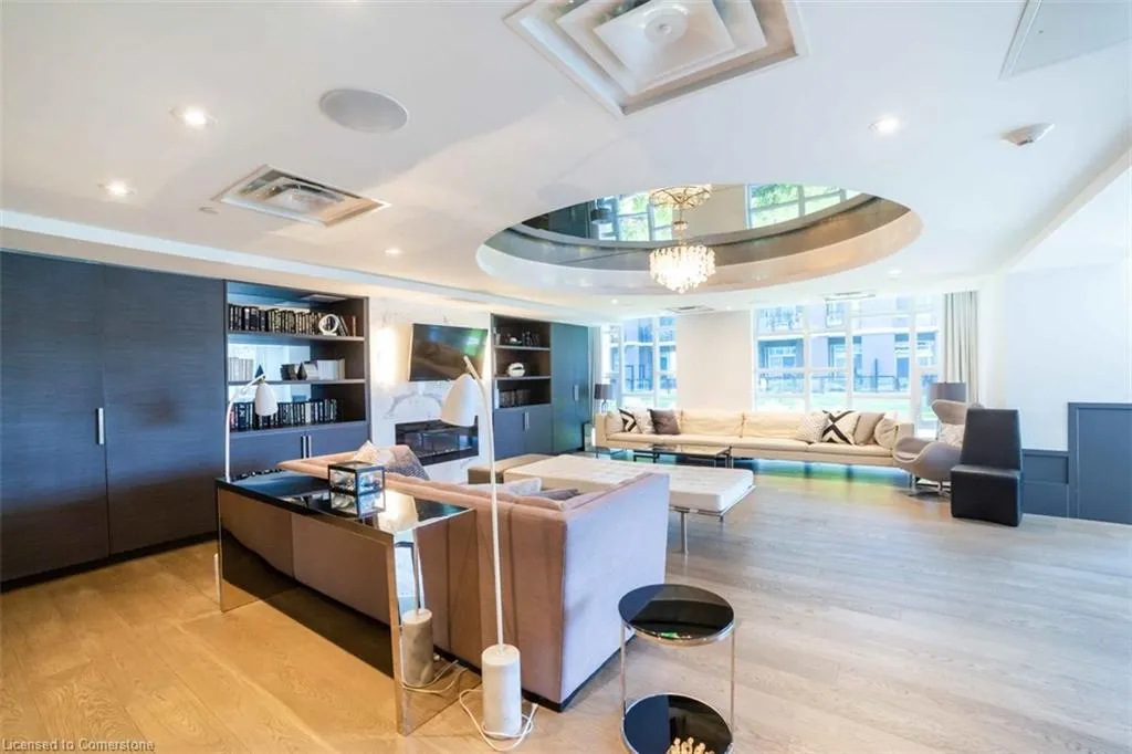 10 Concord Place, #201