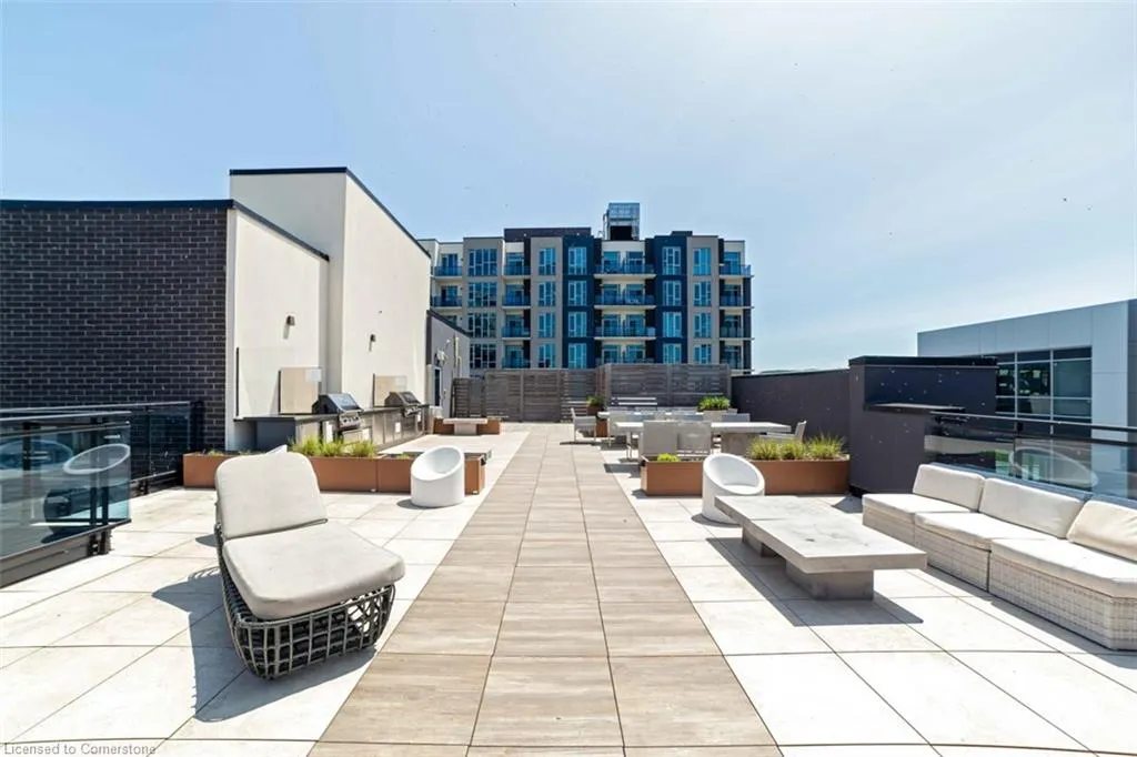 10 Concord Place, #201