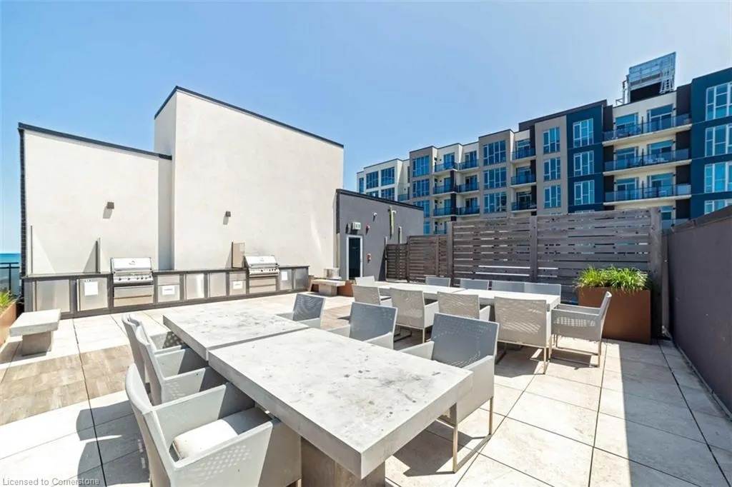 10 Concord Place, #201