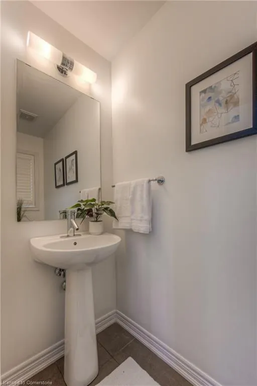 215 Dundas Street E, #38