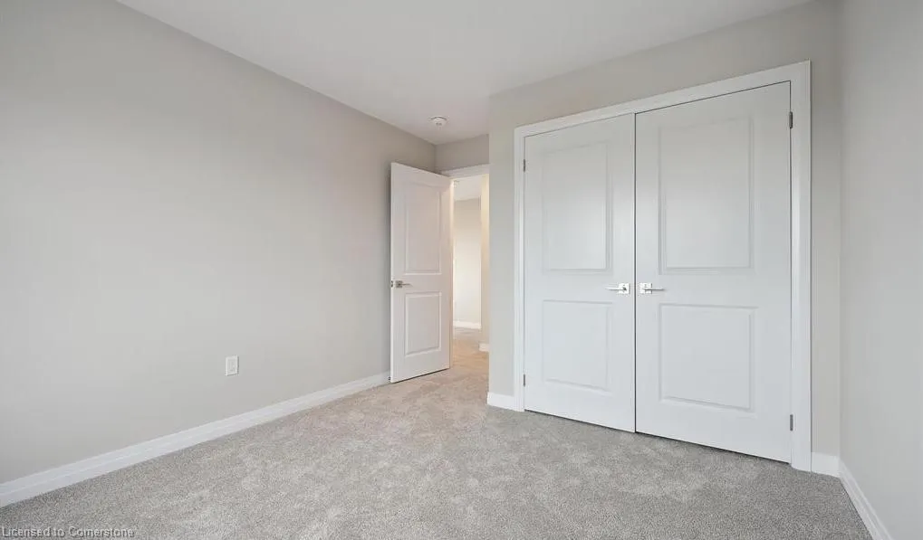 60 Ayr Meadows Crescent