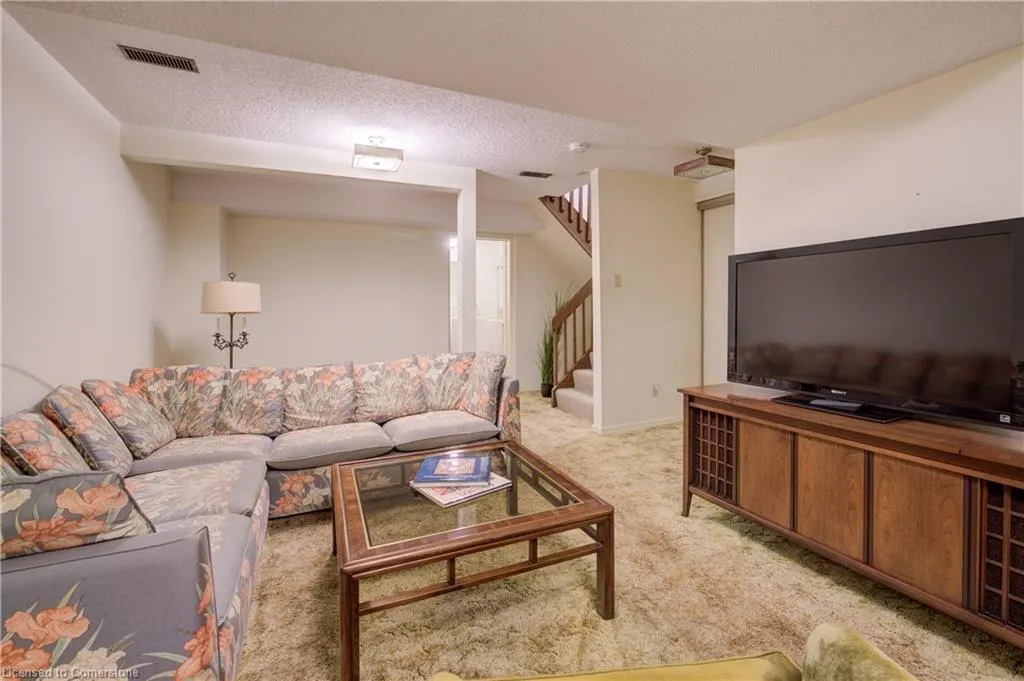 493 Beechwood Drive, #4