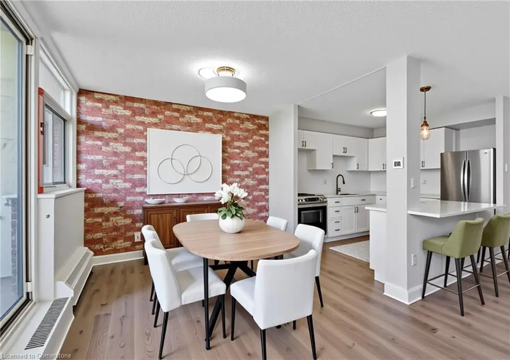 2301 Derry Road W, #1004