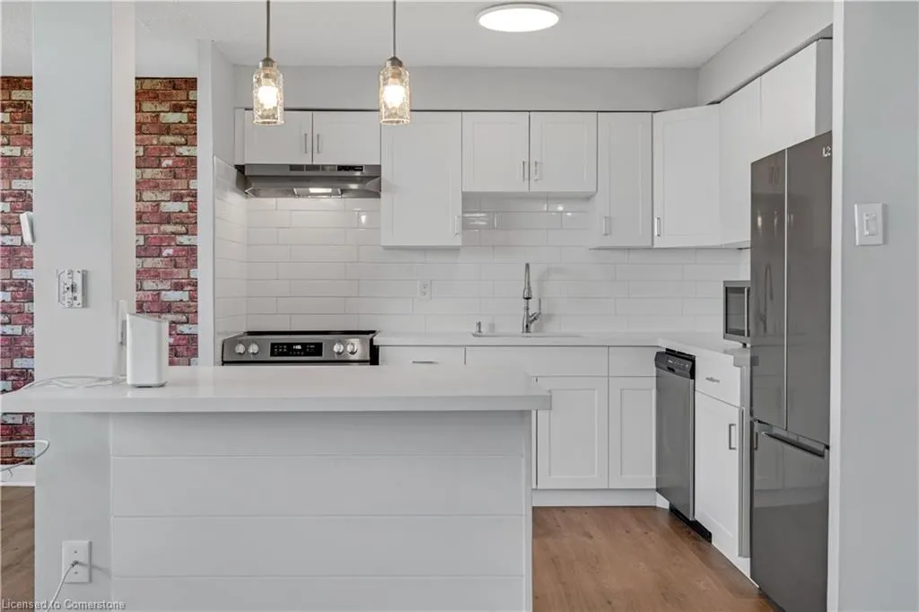 2301 Derry Road W, #1004
