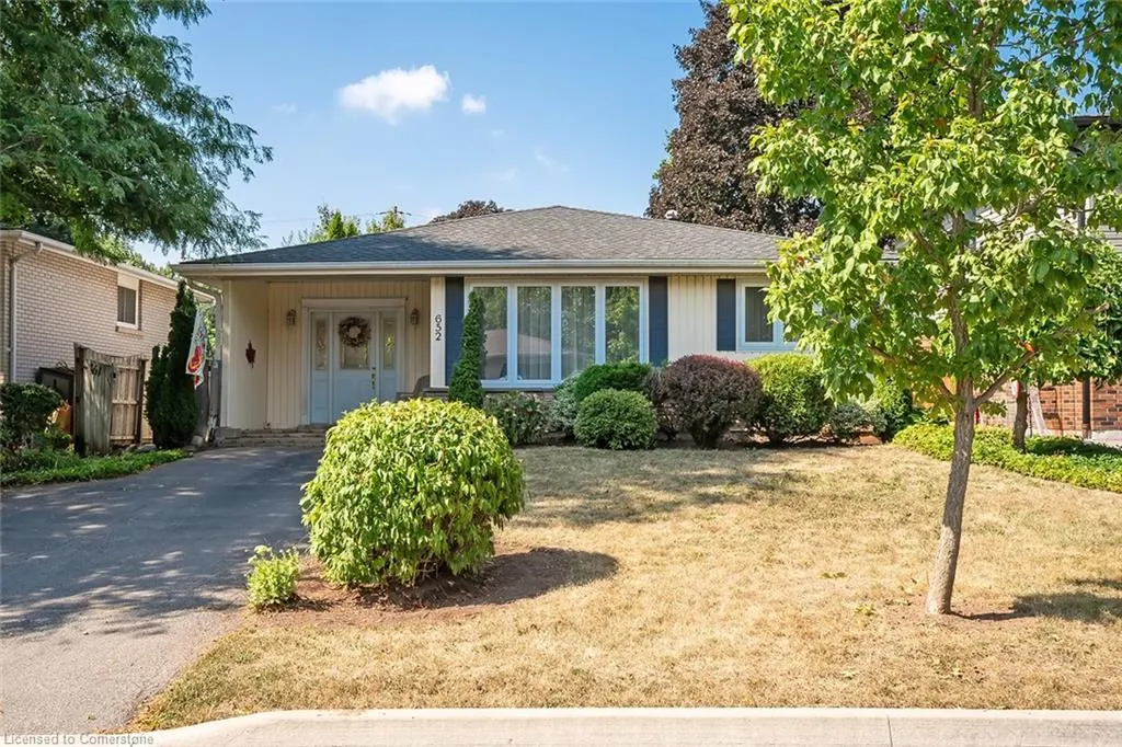 652 Ardleigh Crescent