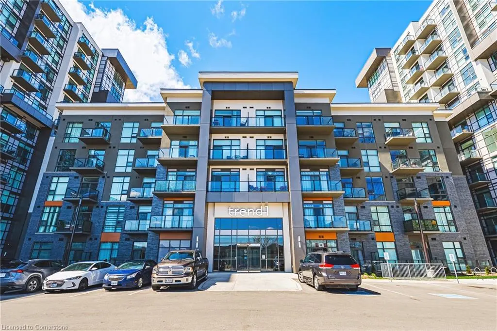 450 Dundas Street E, #1213