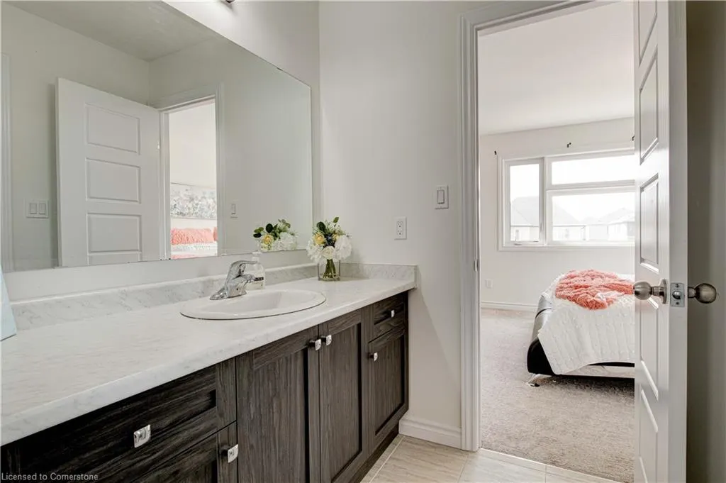 28 Sass Crescent