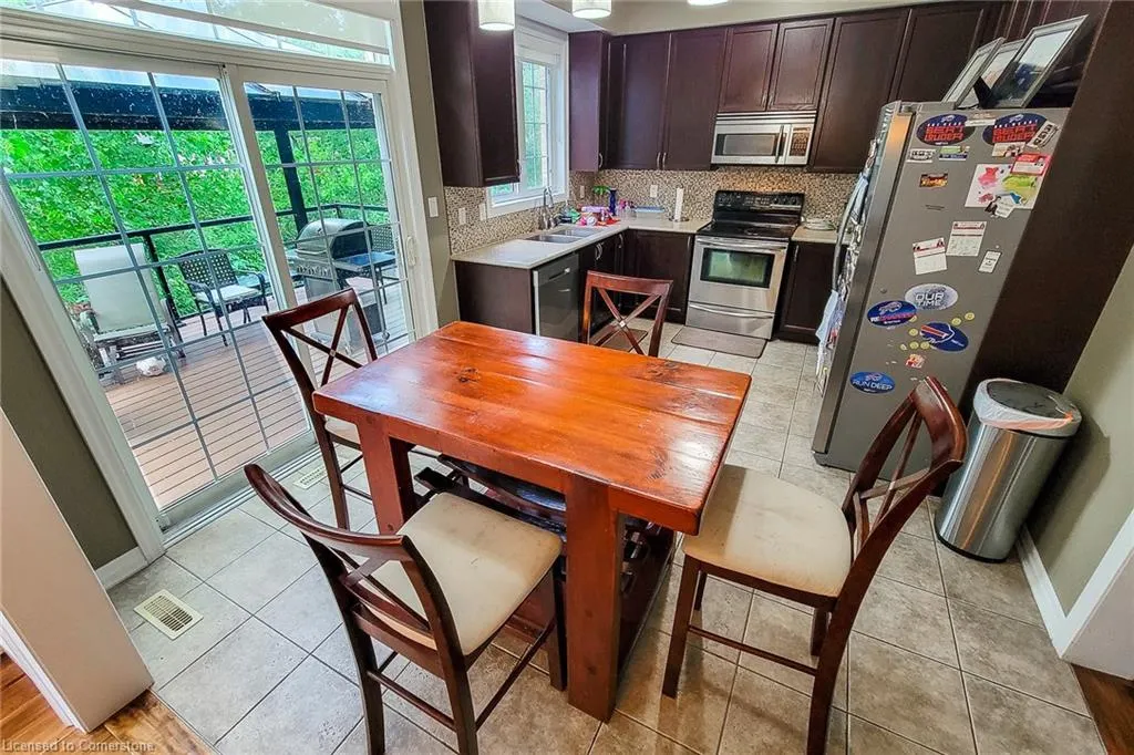 128 Montreal Circle
