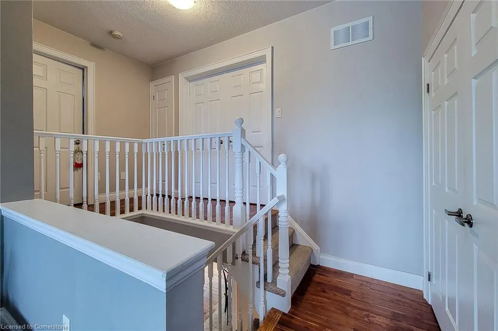 128 Montreal Circle