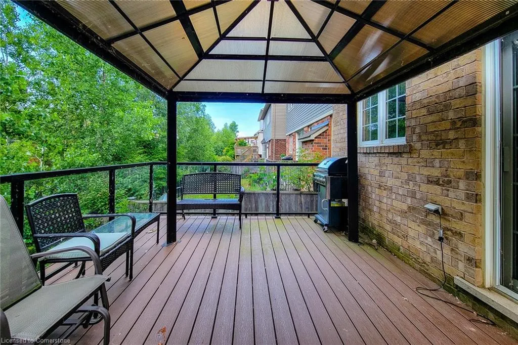 128 Montreal Circle
