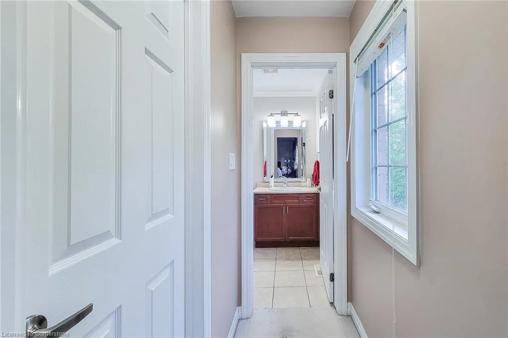128 Montreal Circle
