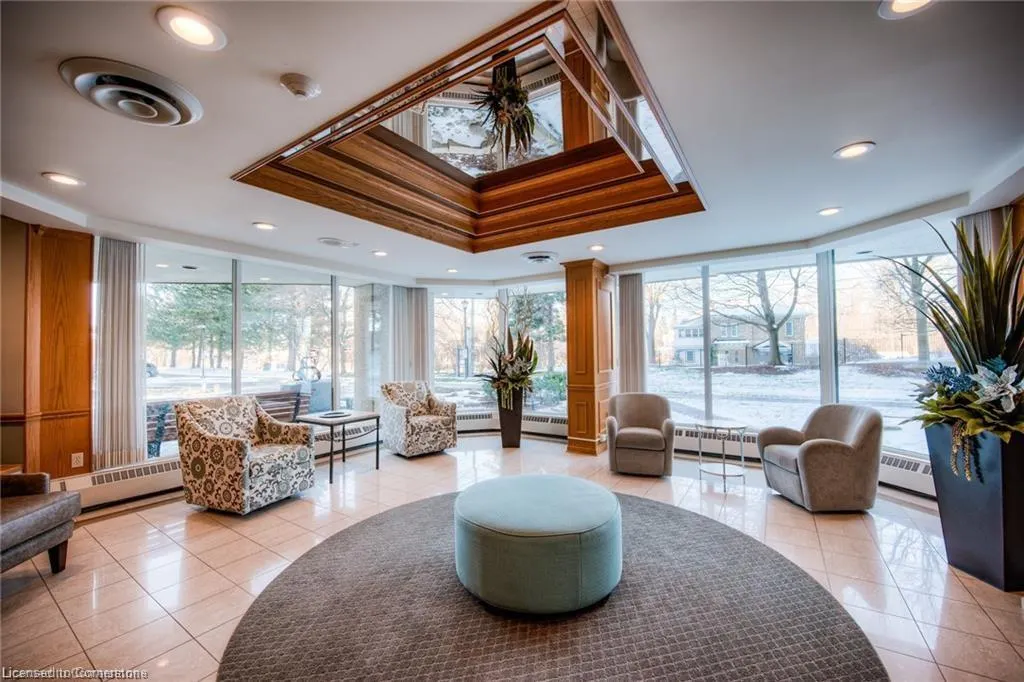 6 Willow Street, #2203