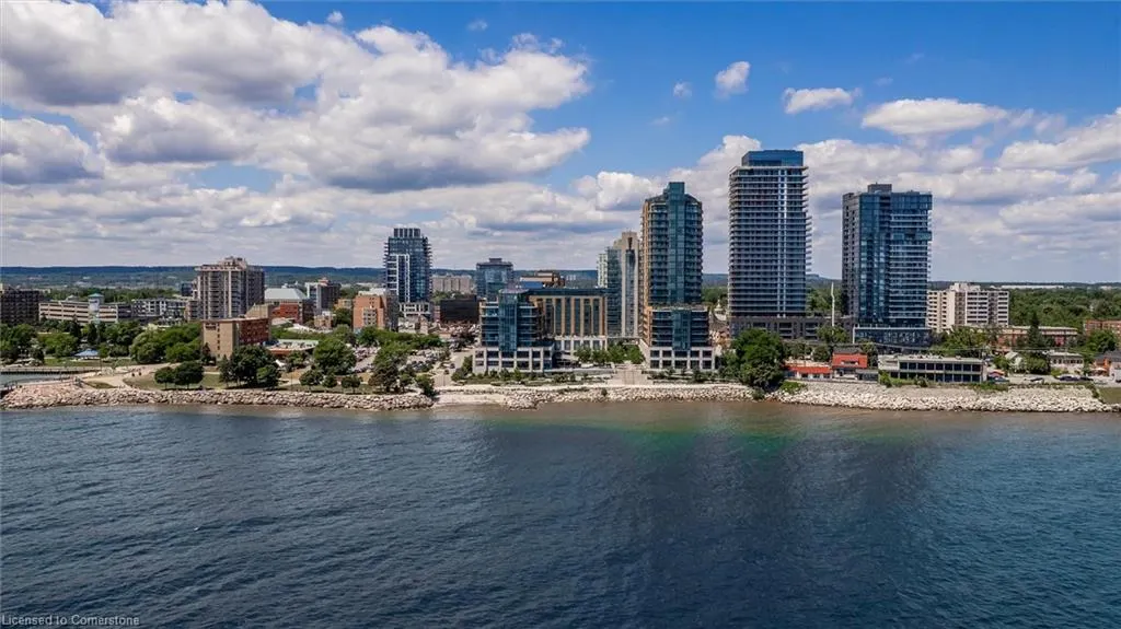 2060 Lakeshore Road, #508