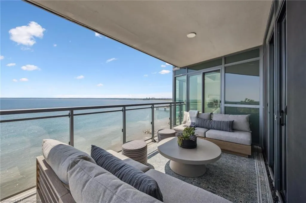 2060 Lakeshore Road, #508