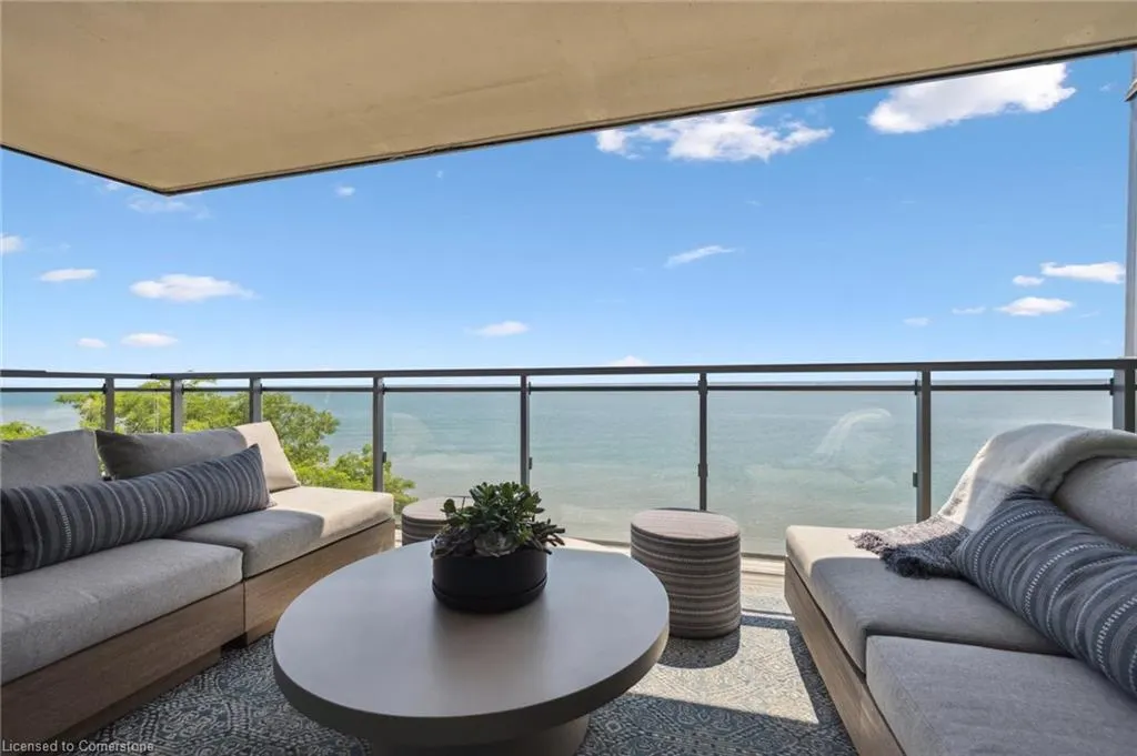 2060 Lakeshore Road, #508
