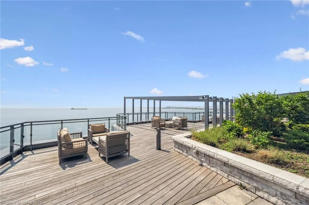 2060 Lakeshore Road, #508