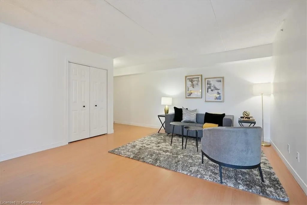 1411 Walker's Line, #301