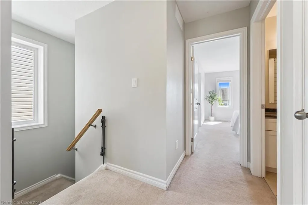 158 Kemp Crescent