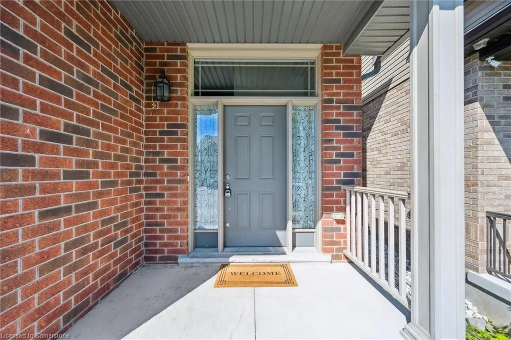 158 Kemp Crescent