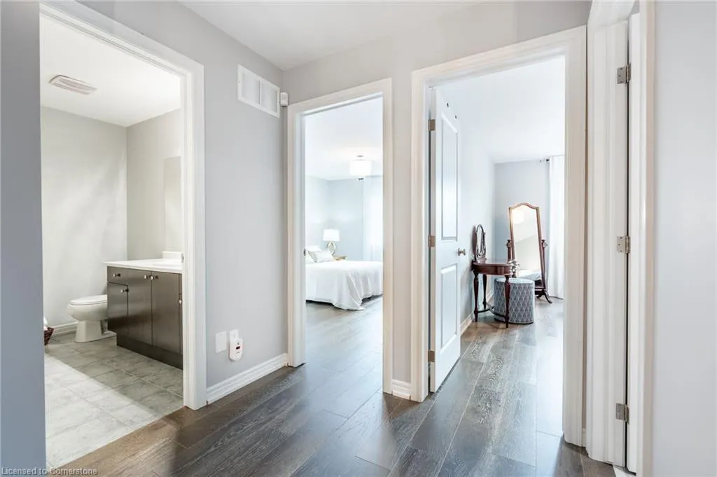 5056 New Street, #15