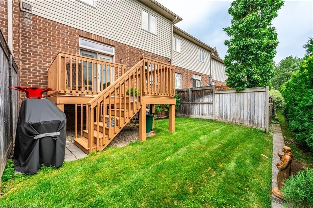 5056 New Street, #15