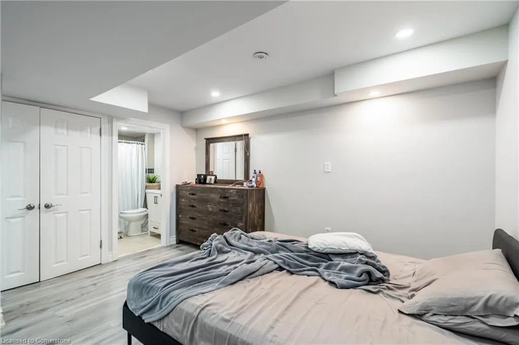 98 Shoreview Place, #40