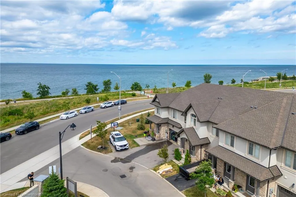 98 Shoreview Place, #40