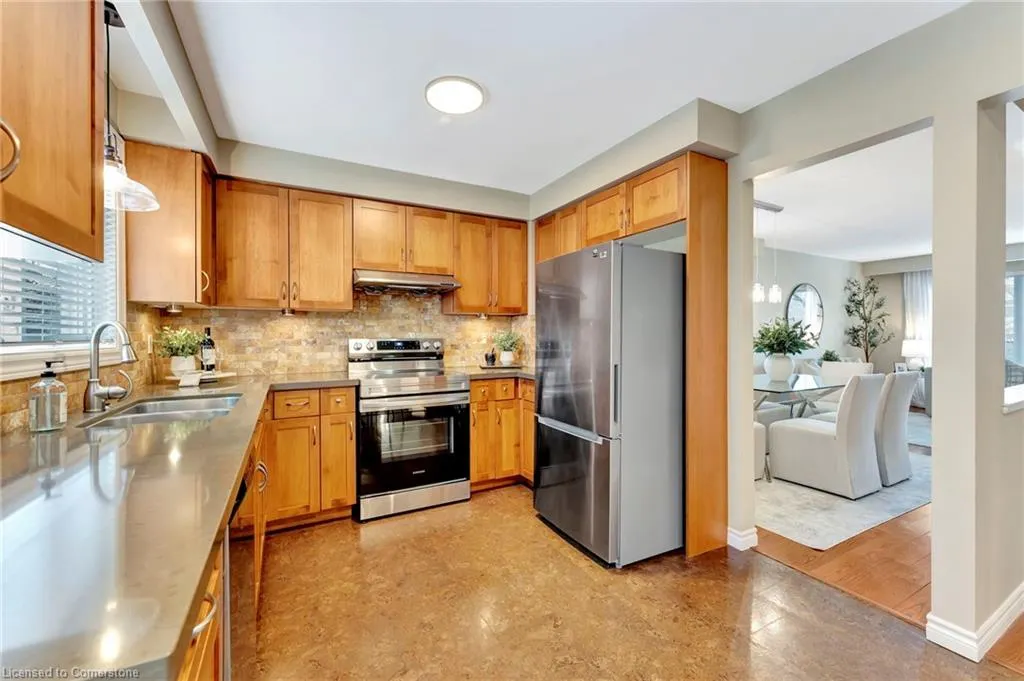 780 Woodward Avenue