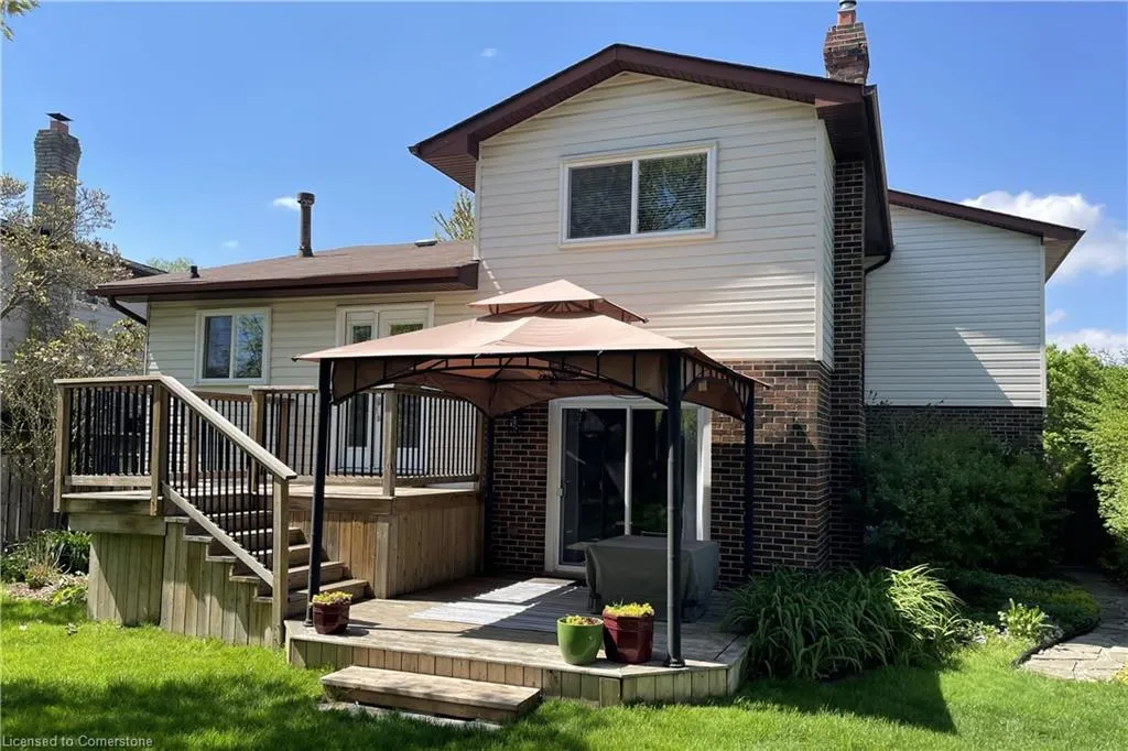 780 Woodward Avenue