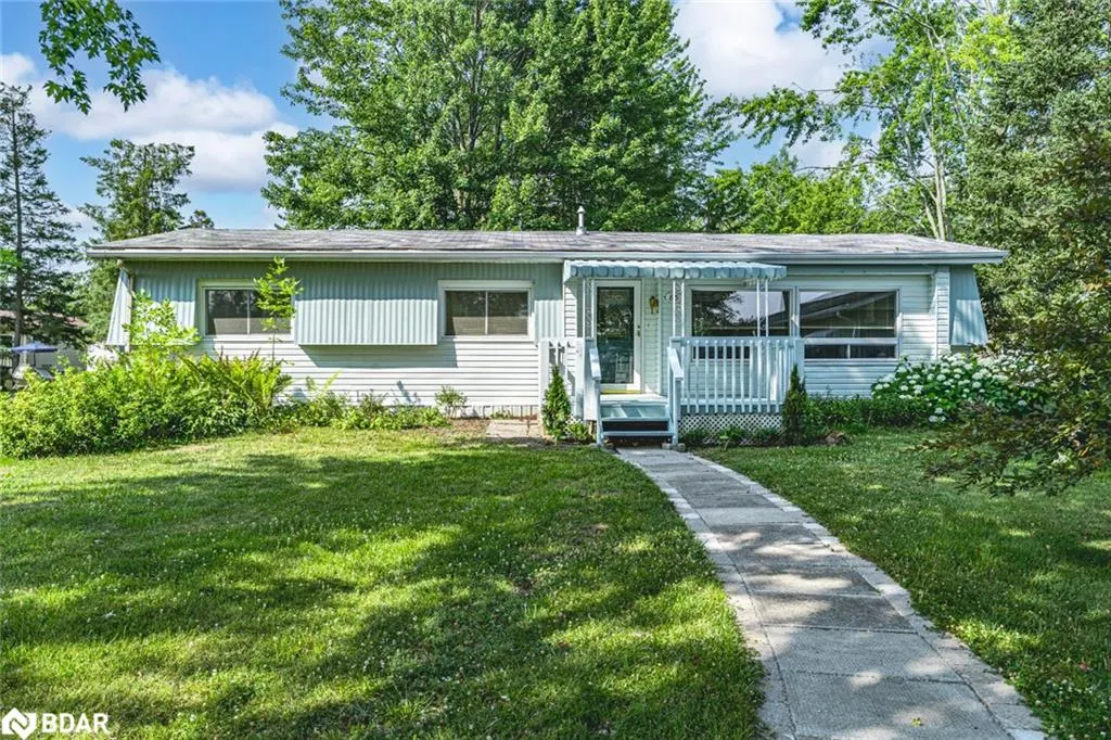 85 Hawthorne Drive