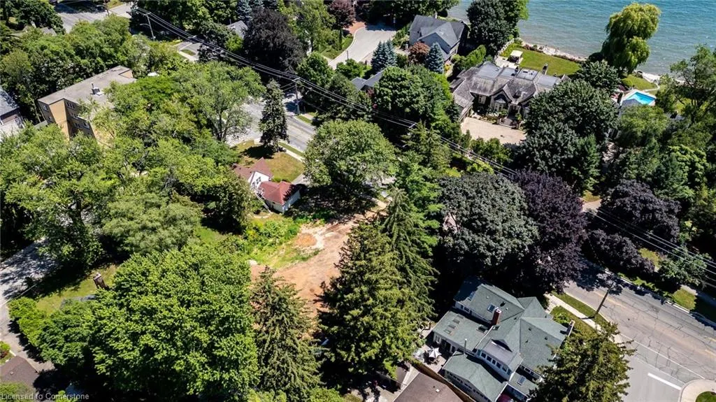 2379 Lakeshore Road