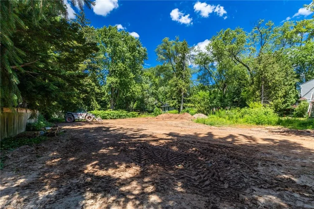 2379 Lakeshore Road