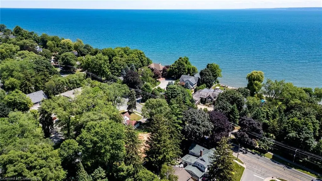 2379 Lakeshore Road