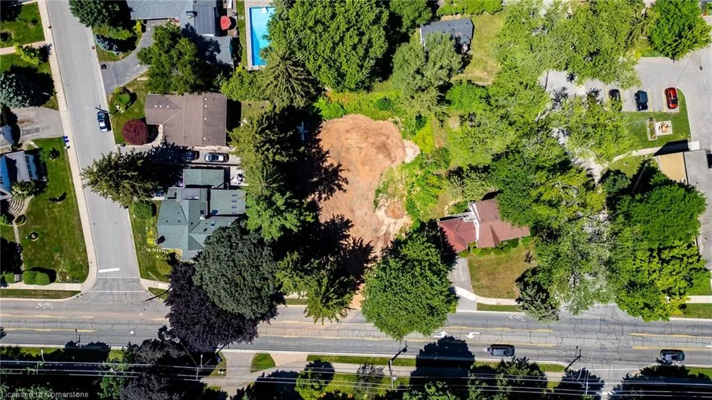 2379 Lakeshore Road