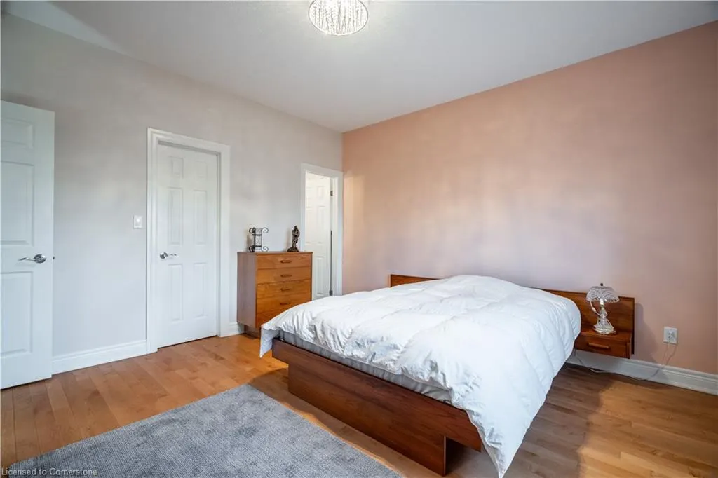 10 Greenbrook Drive, #10