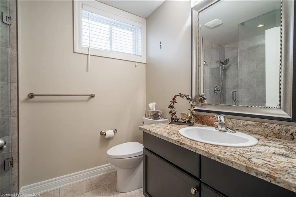10 Greenbrook Drive, #10