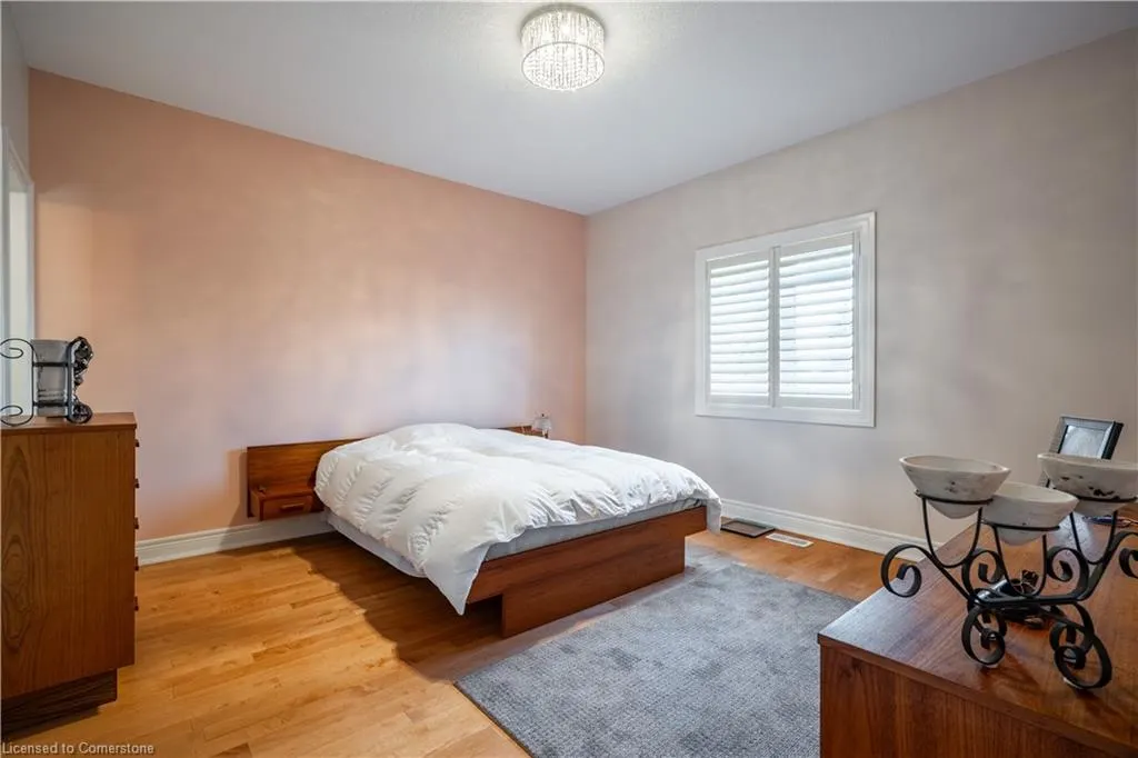10 Greenbrook Drive, #10