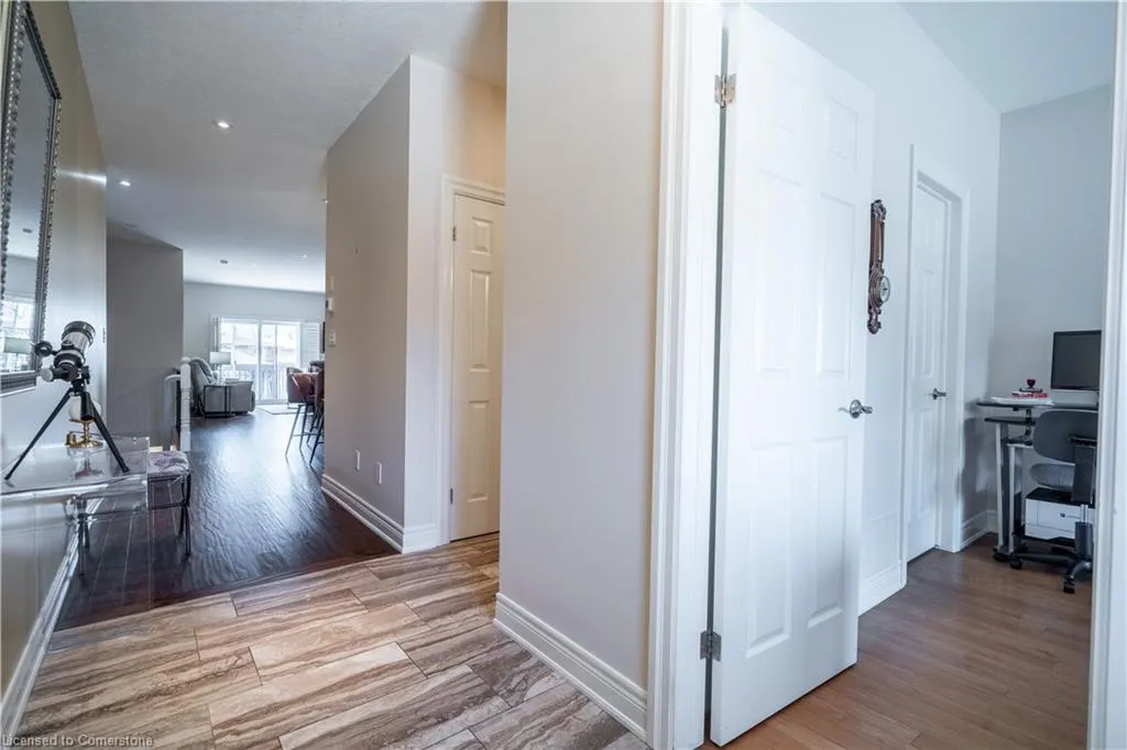 10 Greenbrook Drive, #10
