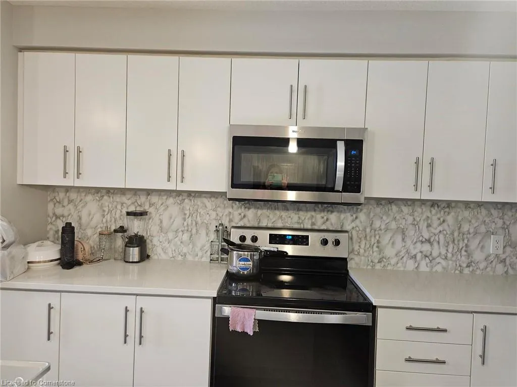 37 Munch Avenue