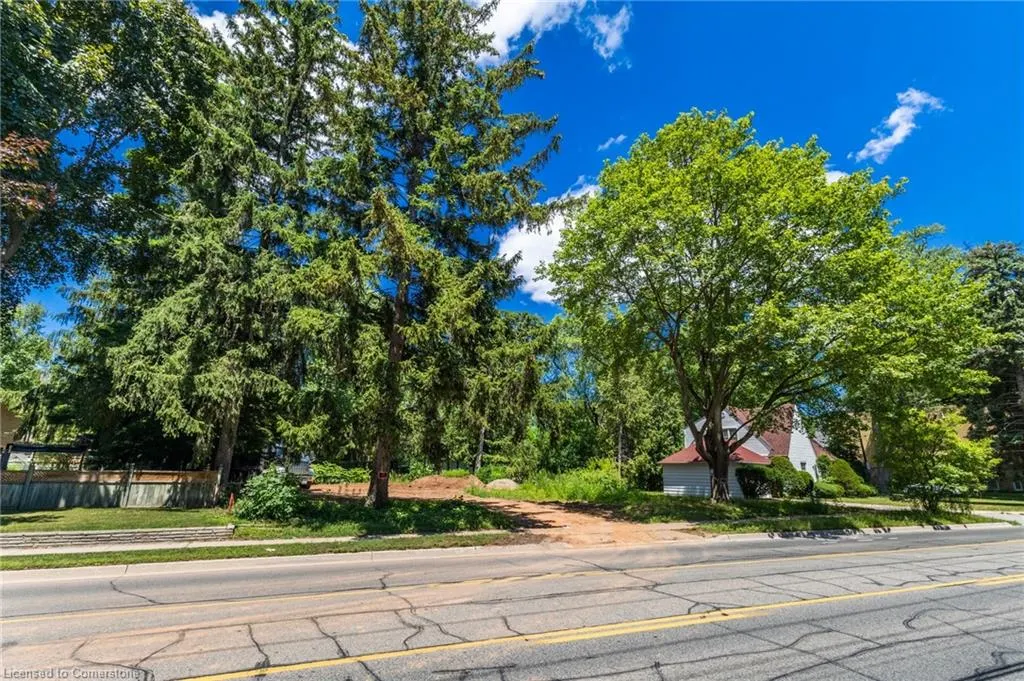 2381 Lakeshore Road