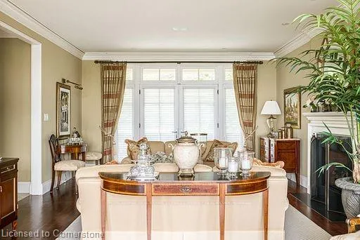 6 Ennisclare Drive