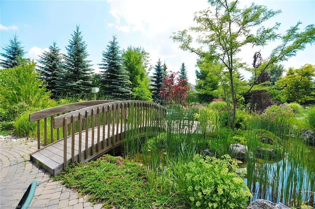3 Gardenview Court