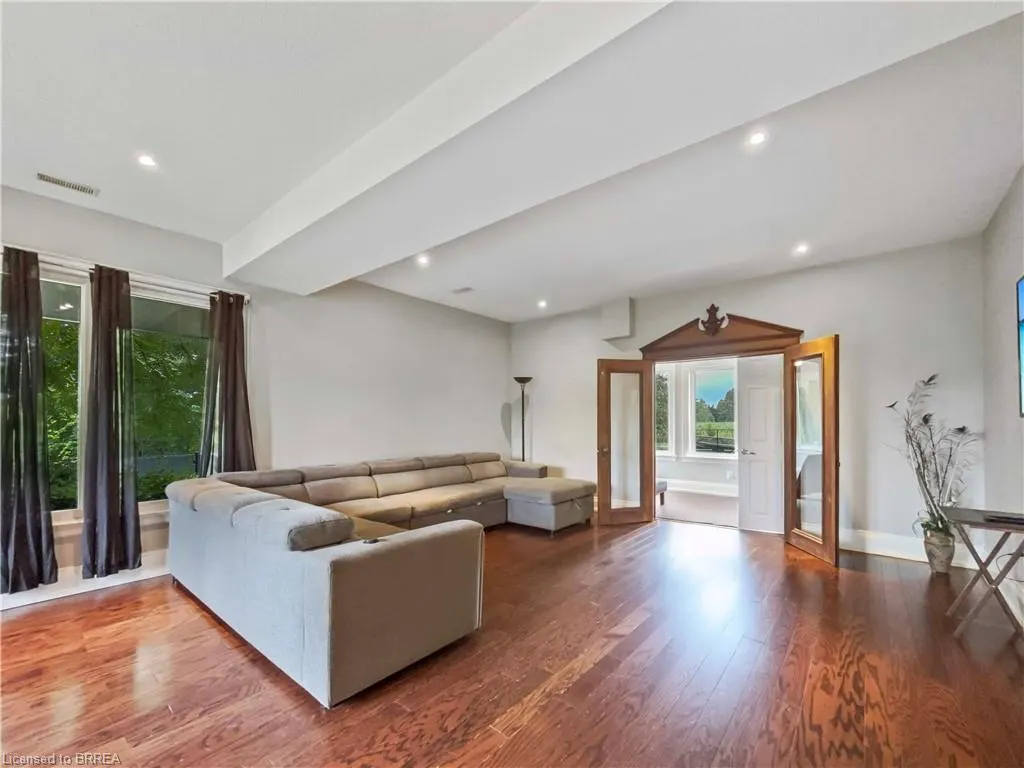 138 Cockshutt Road