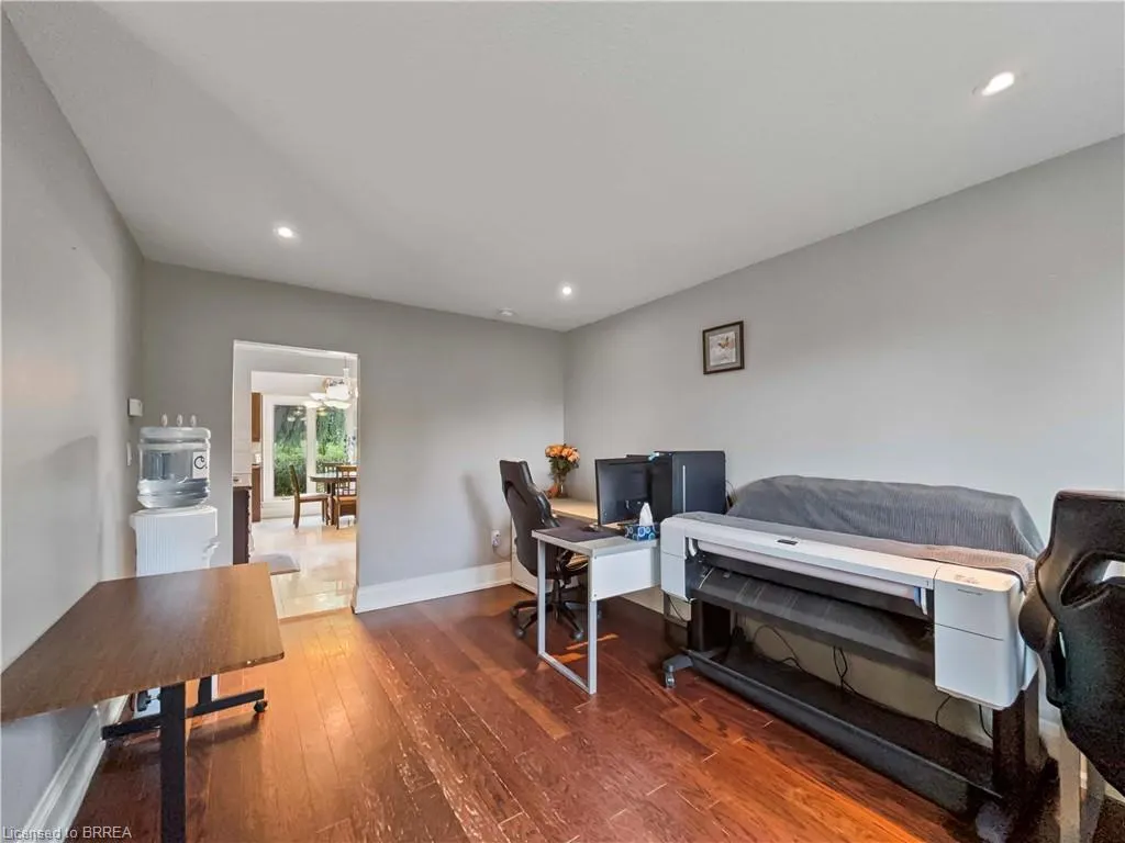 138 Cockshutt Road